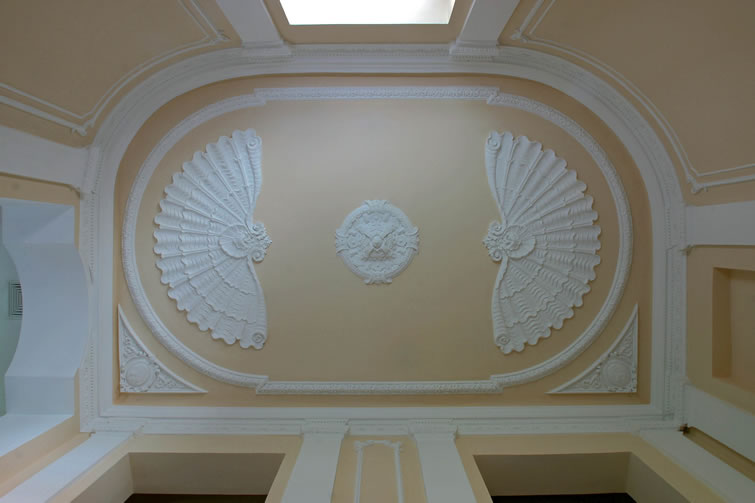 Dverce Palace - Luka Mjeda