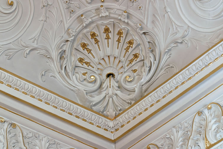 Dverce Palace - Luka Mjeda