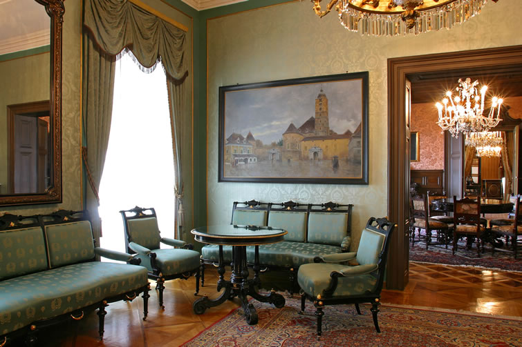 Dverce Palace - Luka Mjeda