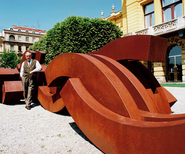 Luka and the Artists